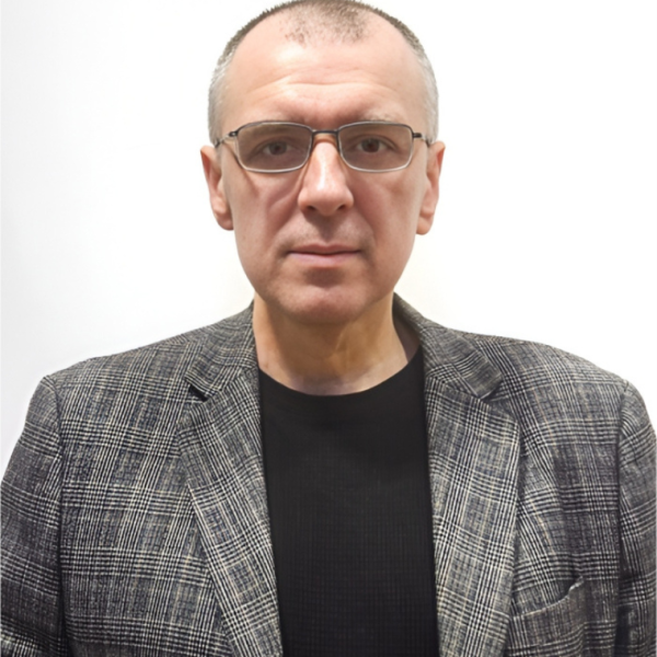 Lucian Dan Teodorovici